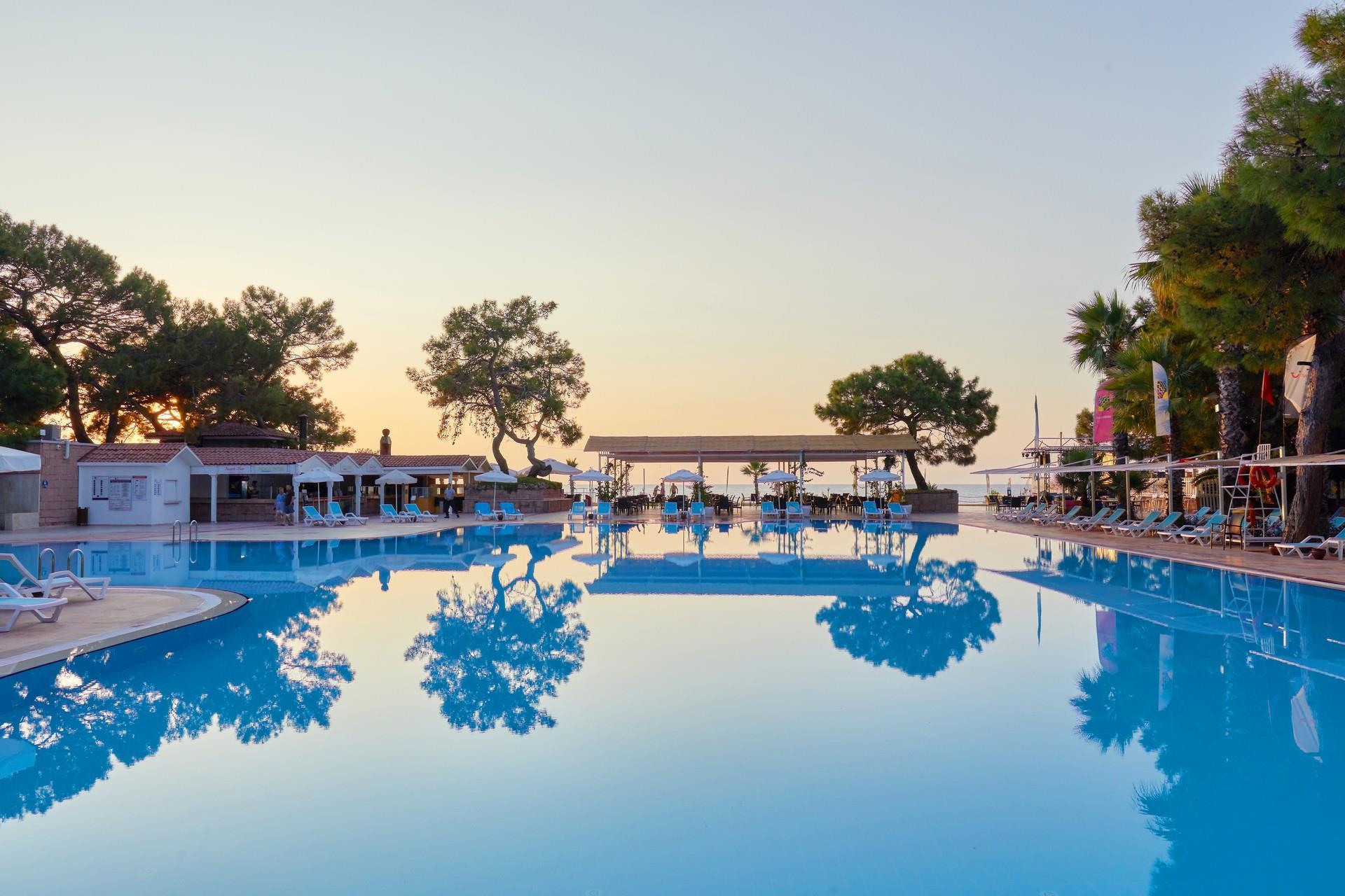 Hotel Fun&Sun Club Saphire Tekirova Esterno foto